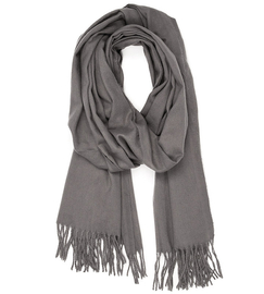 Szalik damski ciemnoszary cienki z frędzlami – miękki, poliestrowy, na jesień i zimę
