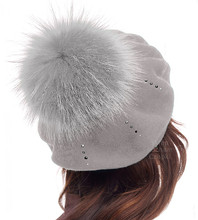 Beret damski zimowy, pompon jenot, Castelia, wełniany, szary, 55-57 cm