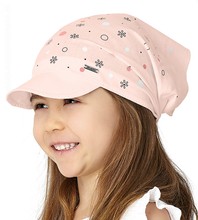Chustka z daszkiem, na gumce, na głowę dla dziewczynki, Batuna, brzoskwiniowa , 46-50 cm